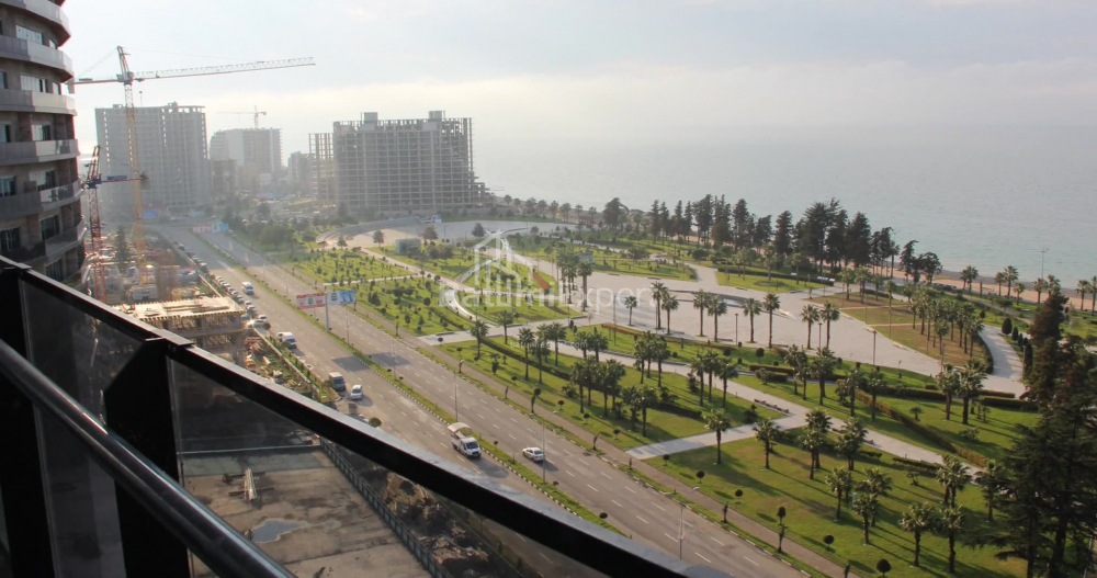 Daire 75.86 m² Daire - Lech ve Maria Kachinsky, Batumi, Gürcistan