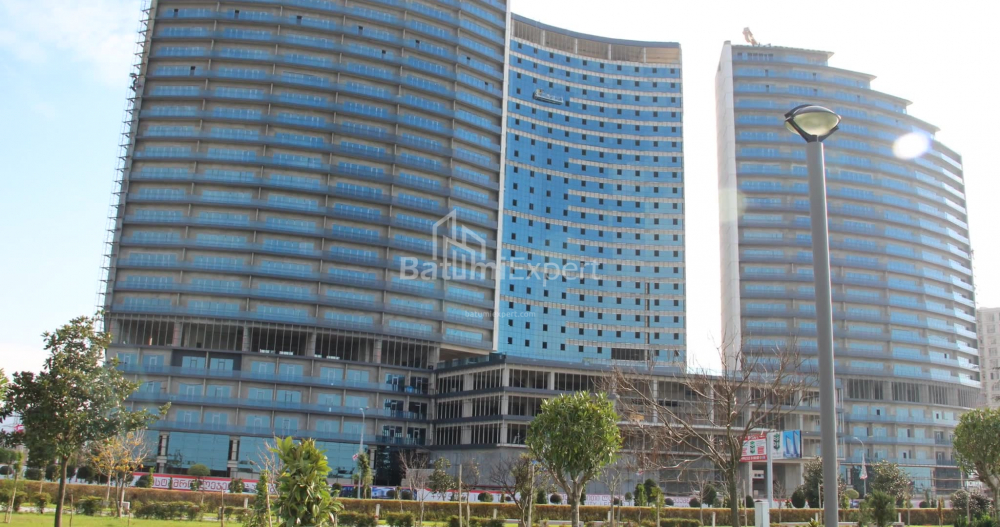 Daire 75.86 m² Daire - Lech ve Maria Kachinsky, Batumi, Gürcistan