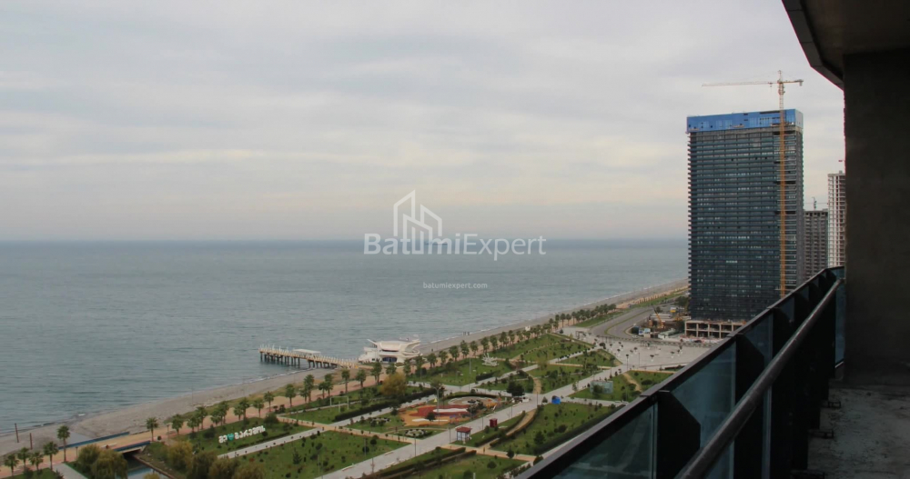Daire 76.07 m² Daire - Lech ve Maria Kachinsky, Batumi, Gürcistan
