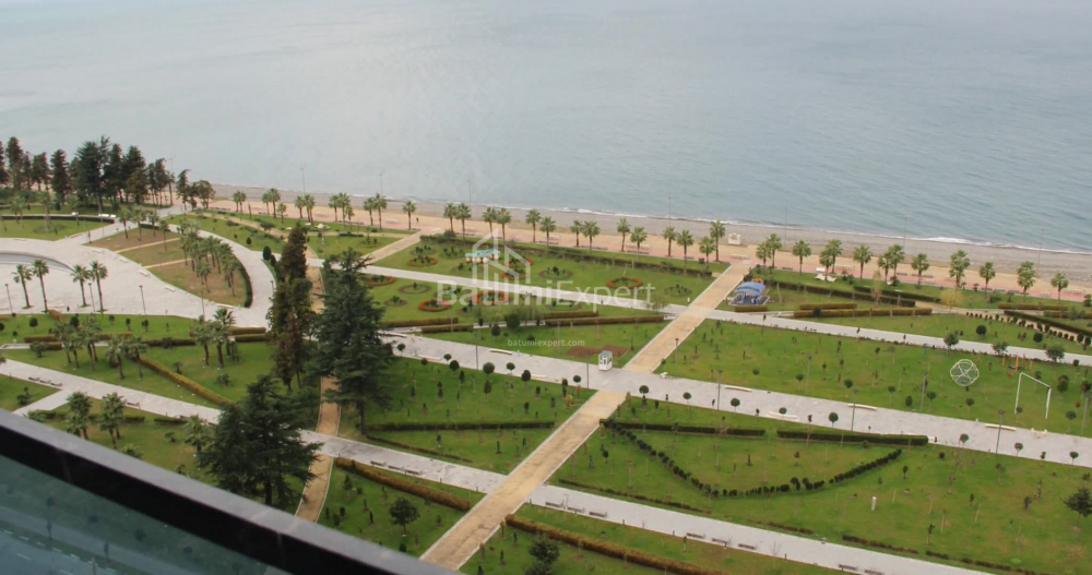 Daire 76.07 m² Daire - Lech ve Maria Kachinsky, Batumi, Gürcistan