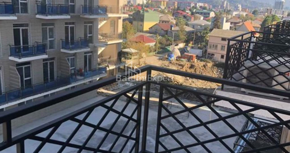 Daire 55.4 m² Daire - Şerif Khimshiashvili, Batumi, Gürcistan