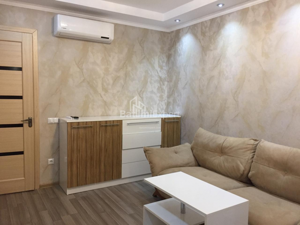 Daire 72 m² Daire - Yusuf Kobaladze, Batumi, Gürcistan