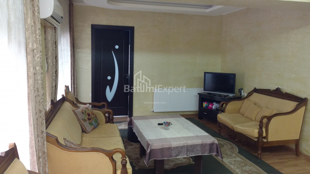 Daire 106 m² Daire - Zuraba Gorgiladze, Batumi, Gürcistan