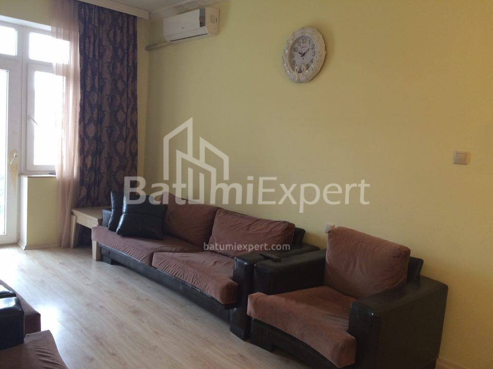 Daire 57 m² Daire - Şerif Khimshiashvili, Batumi, Gürcistan