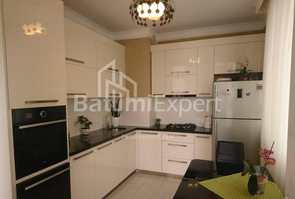 Daire 90 m² Daire - Niko Pirosmani, Batumi, Gürcistan