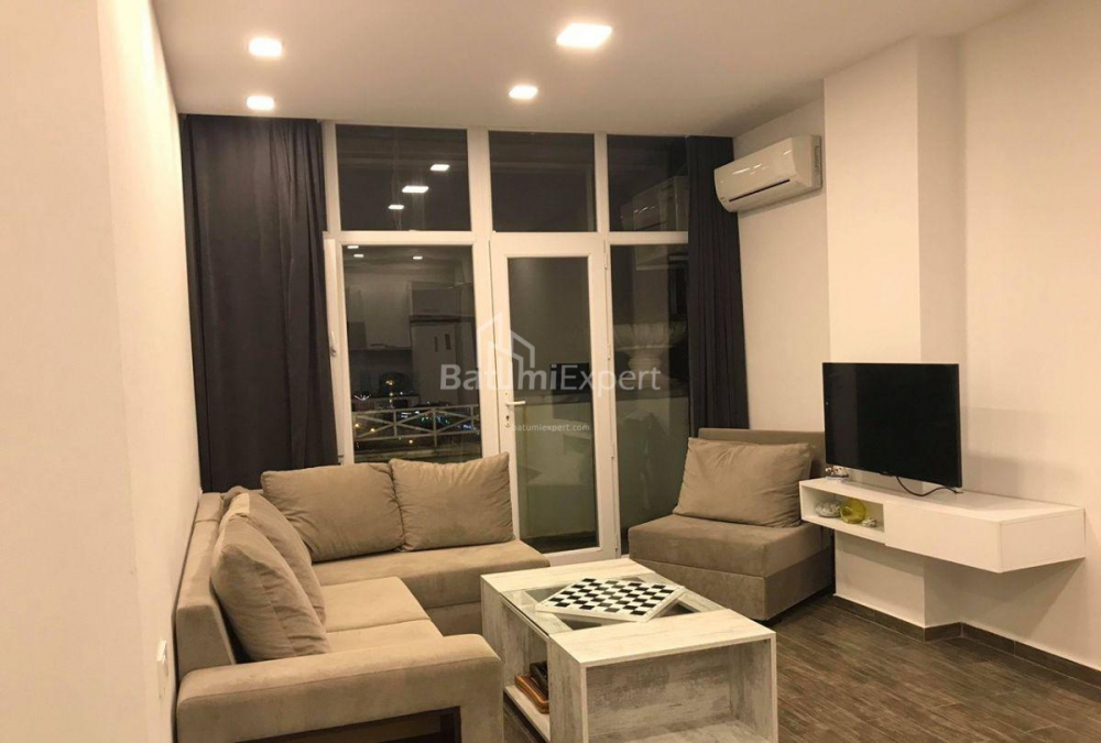 Daire 55 m² Daire - Şerif Khimshiashvili, Batumi, Gürcistan