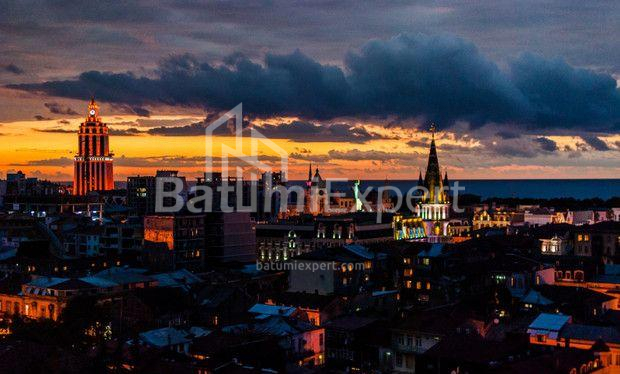 Daire 90 m² Daire - Vakhtang Gorgasali, Batumi, Gürcistan