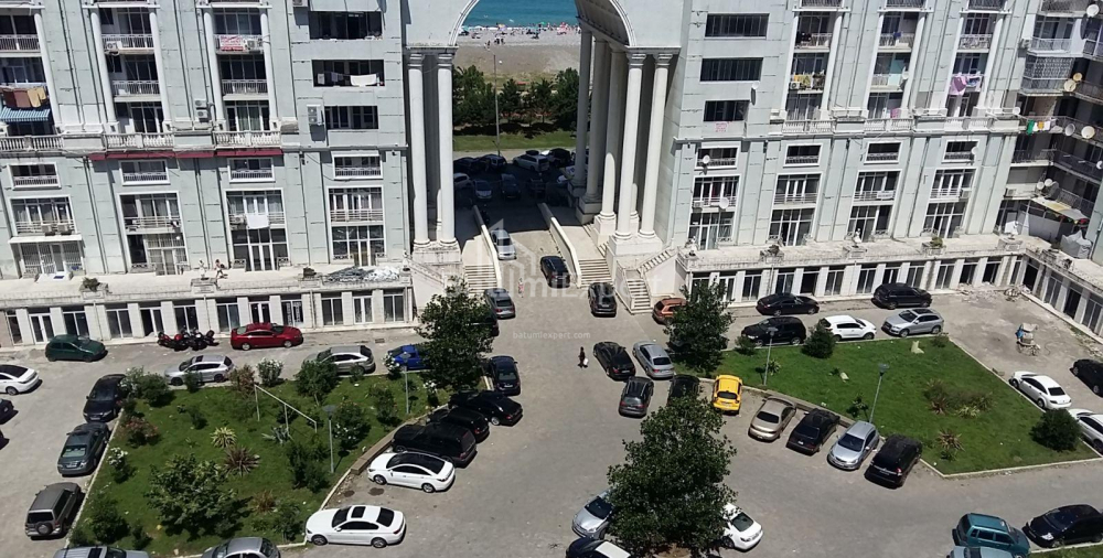 Daire 130 m² Daire - Şerif Khimshiashvili, Batumi, Gürcistan