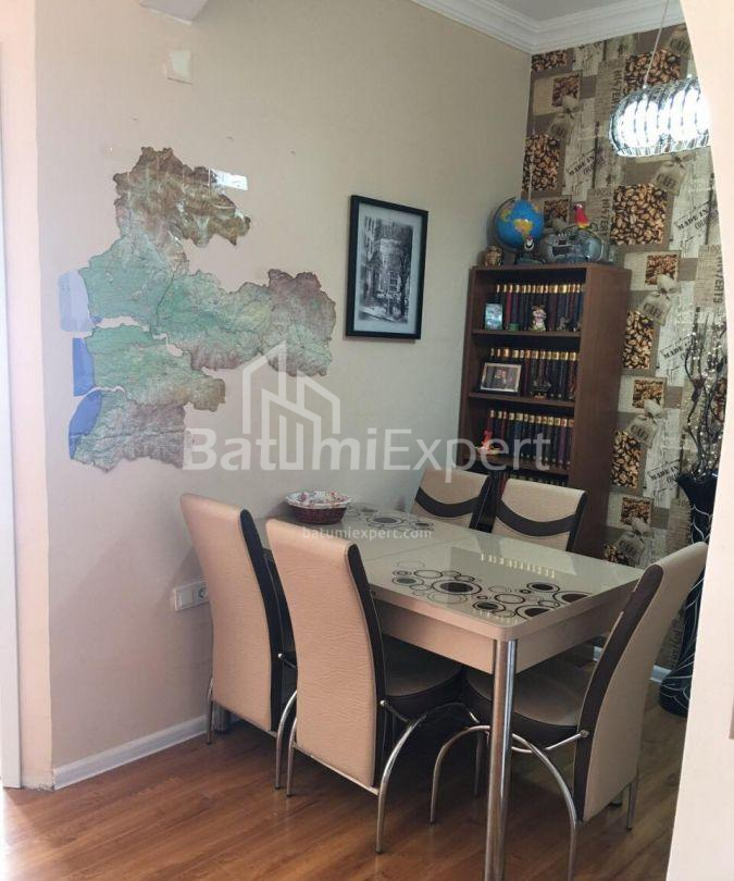 Daire 77 m² Daire - Yurievskaya, Batumi, Gürcistan