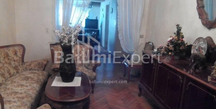 Daire 115 m² Daire - Yurievskaya, Batumi, Gürcistan