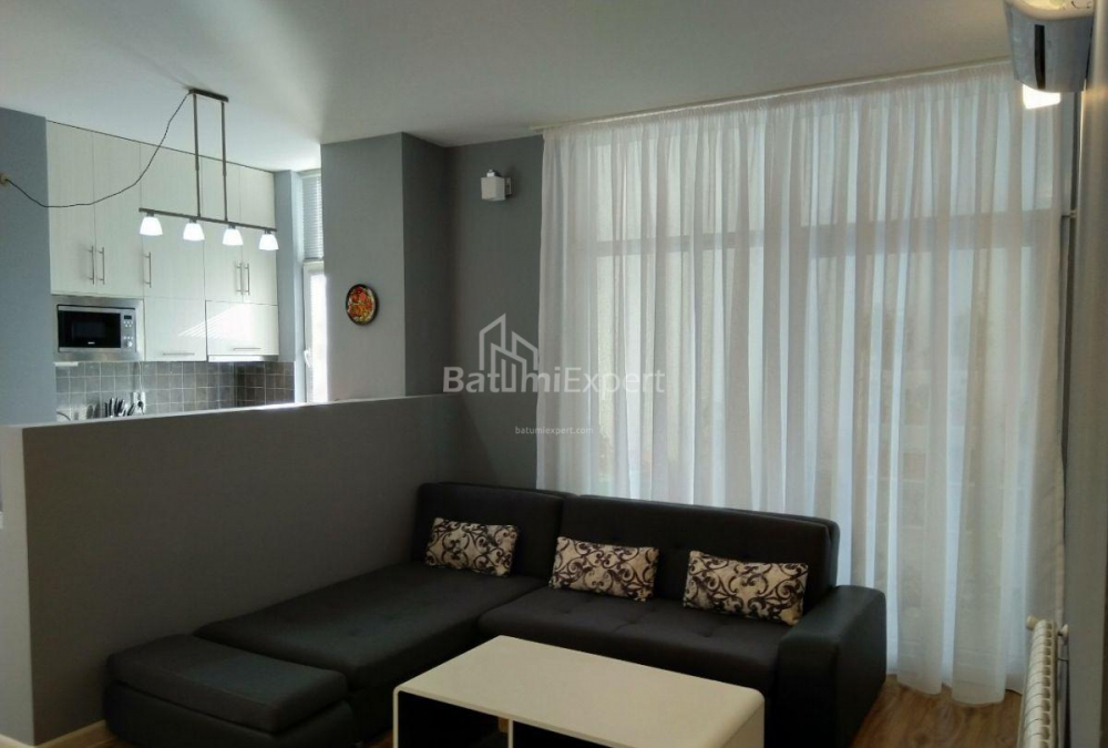 Daire 80 m² Daire - Alexandra Puşkin, Batumi, Gürcistan