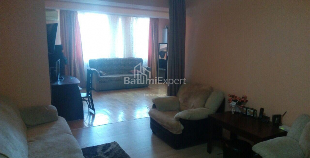 Daire 100 m² Daire - Zuraba Gorgiladze, Batumi, Gürcistan
