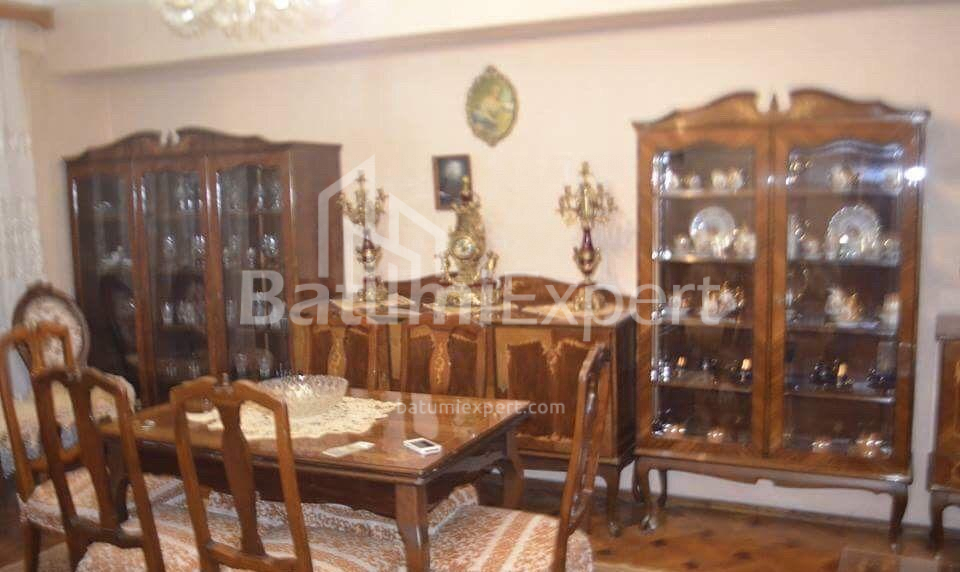 Daire 97 m² Daire - Ekvtime Takaishvili, Batumi, Gürcistan