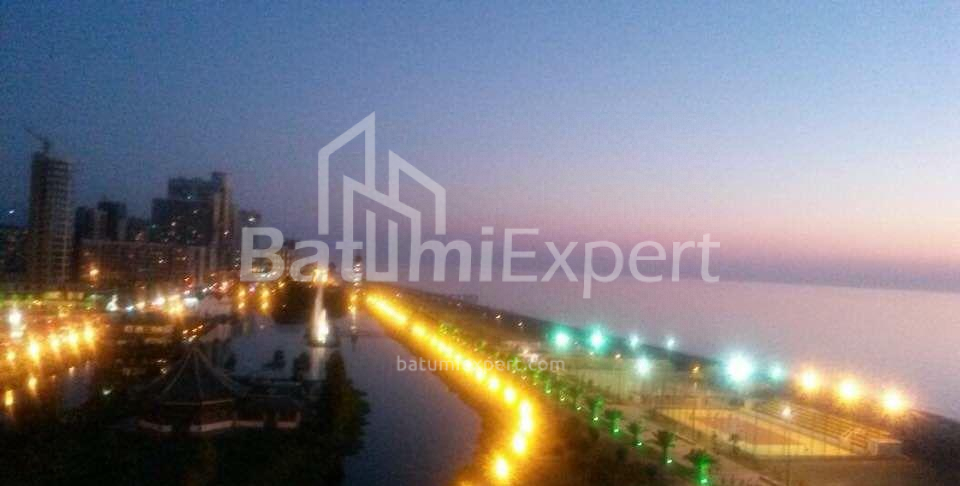 Daire 65 m² Daire - Şerif Khimshiashvili, Batumi, Gürcistan