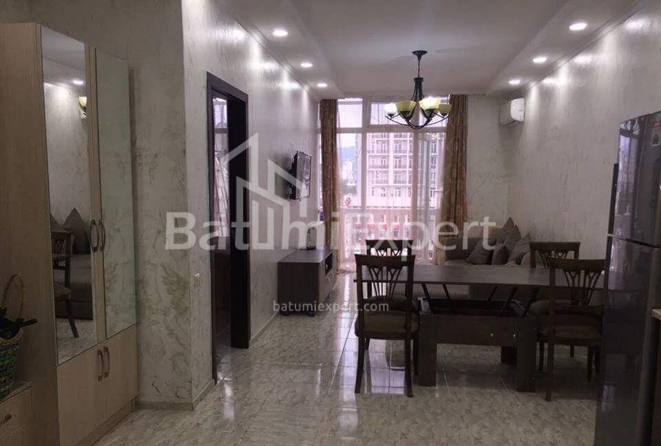 Daire 57 m² Daire - Şerif Khimshiashvili, Batumi, Gürcistan