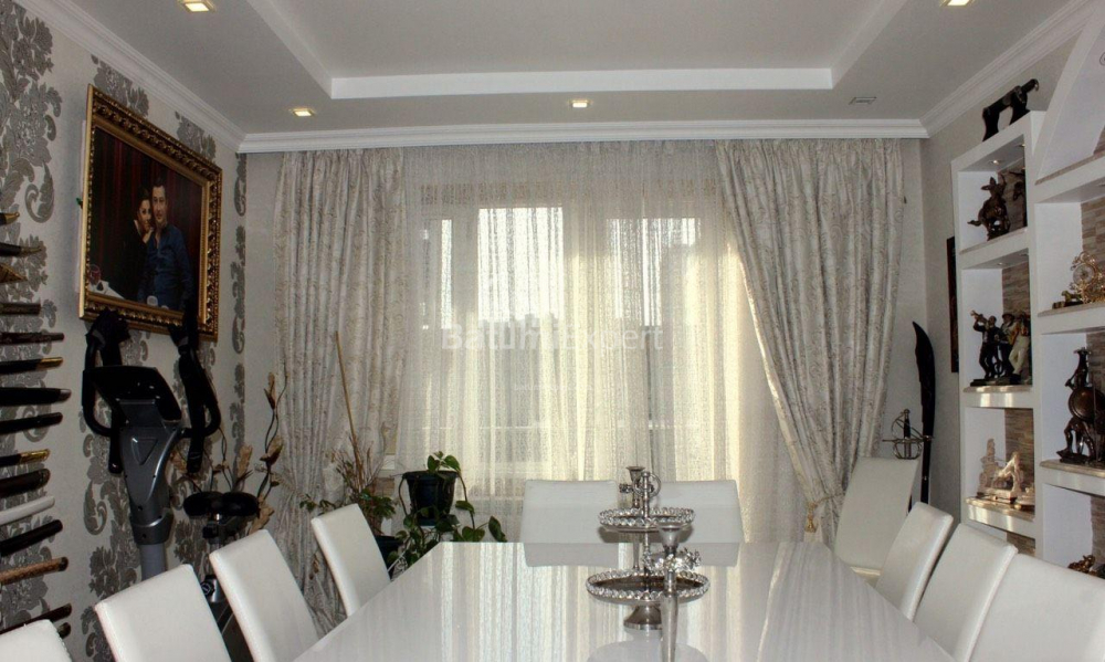 Daire 160 m² Daire - İlya Çavçavadze, Batumi, Gürcistan