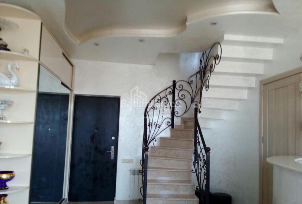 Daire 75 m² Daire - İlya Çavçavadze, Batumi, Gürcistan