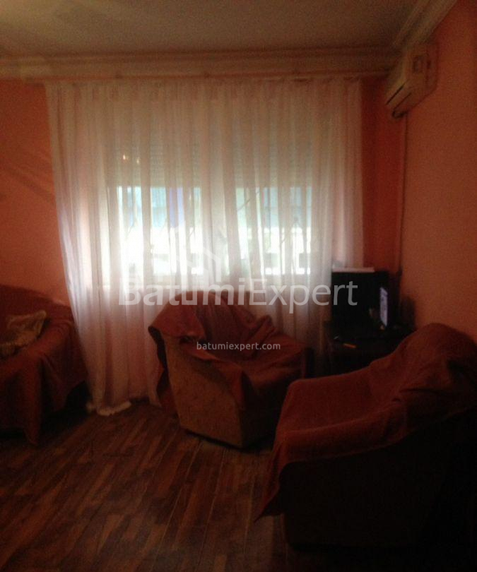 Daire 78 m² Daire - Şerif Khimshiashvili, Batumi, Gürcistan