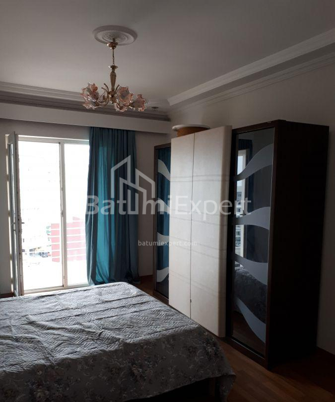 Daire 87 m² Daire - Mihail Lermontov, Batumi, Gürcistan