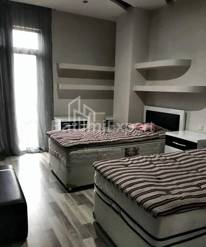 Daire 96 m² Daire - Vakhtang Gorgasali, Batumi, Gürcistan