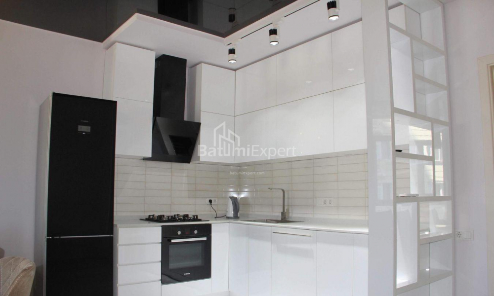 Daire 80 m² Daire - Zuraba Gorgiladze, Batumi, Gürcistan