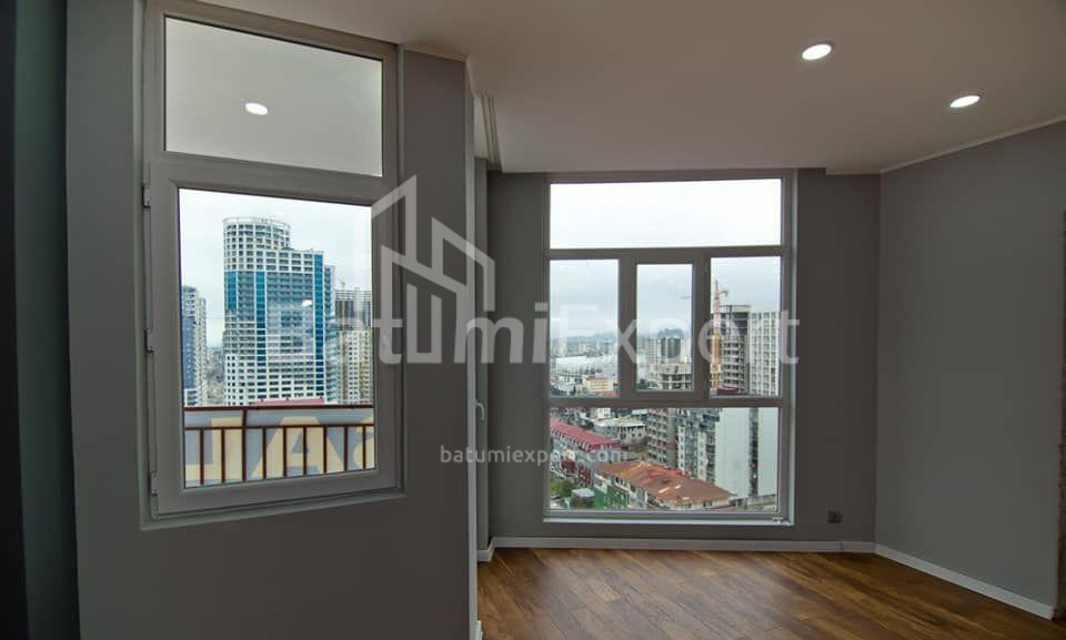 Daire 112 m² Daire - Şalva Inasaridze, Batumi, Gürcistan