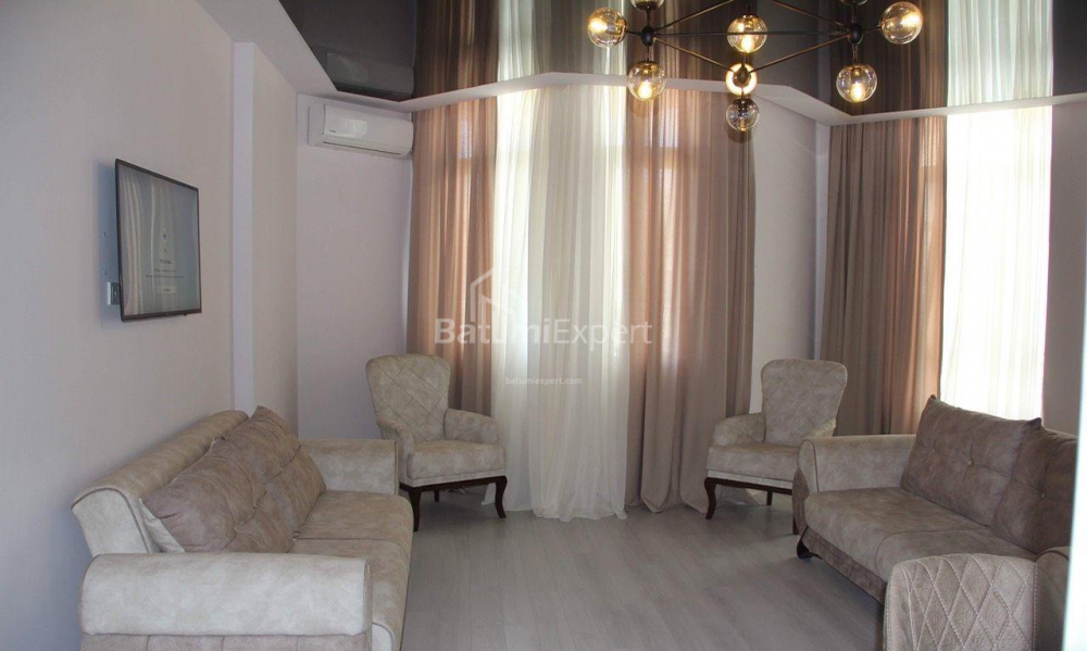 Daire 80 m² Daire - Zuraba Gorgiladze, Batumi, Gürcistan