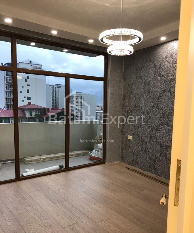 Daire 81 m² Daire - Zuraba Gorgiladze, Batumi, Gürcistan