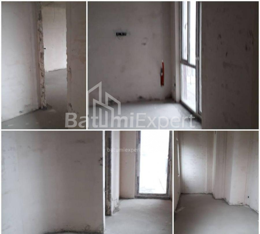 Daire 78 m² Daire - Petra Bagrationi, Batumi, Gürcistan