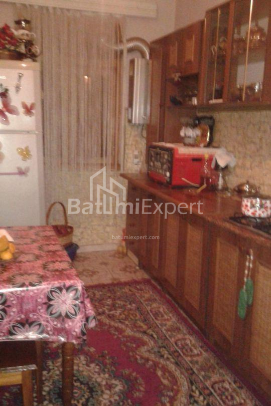 Daire 80 m² Daire - Yurievskaya, Batumi, Gürcistan