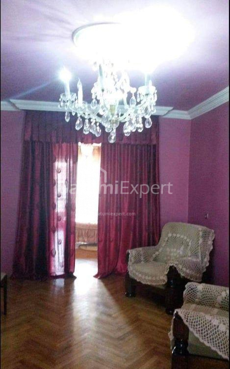 Daire 100 m² Daire - Yurievskaya, Batumi, Gürcistan