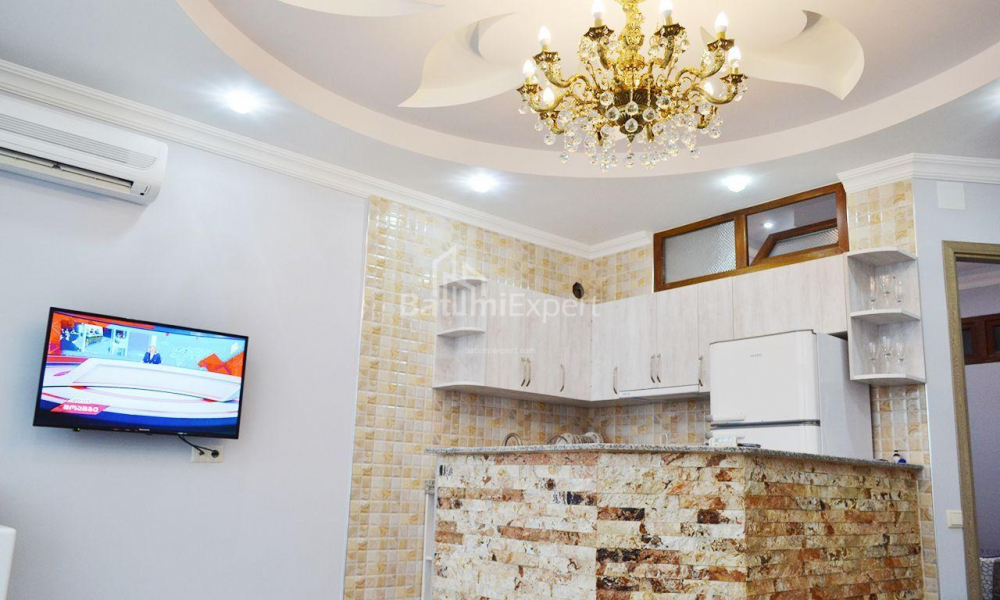 Daire 60 m² Daire - Alexandra Puşkin, Batumi, Gürcistan