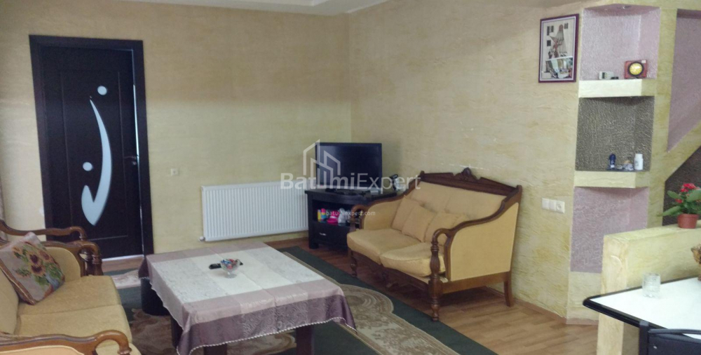 Daire 106 m² Daire - Zuraba Gorgiladze, Batumi, Gürcistan