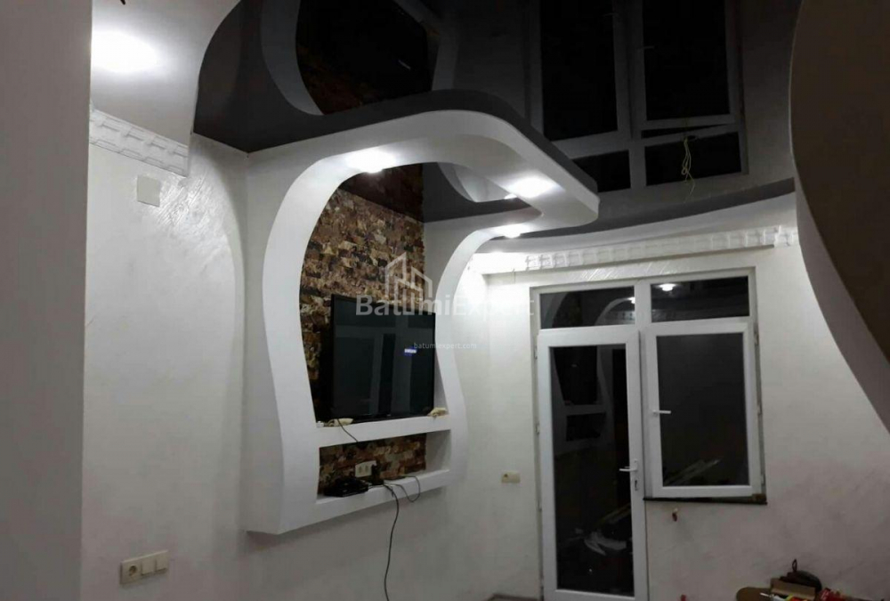 Daire 44 m² Daire - Şerif Khimshiashvili, Batumi, Gürcistan