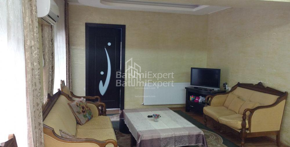 Daire 106 m² Daire - Zuraba Gorgiladze, Batumi, Gürcistan