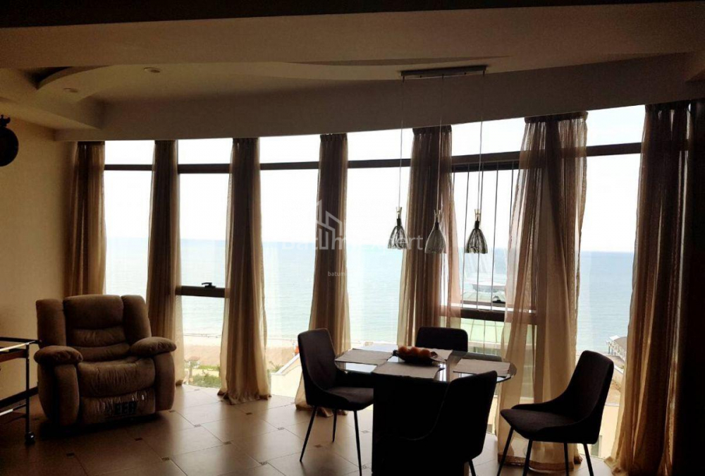 Daire 128 m² Daire - Zuraba Gorgiladze, Batumi, Gürcistan