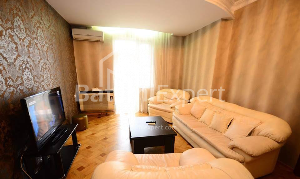 Daire 95 m² Daire - Niko Pirosmani, Batumi, Gürcistan