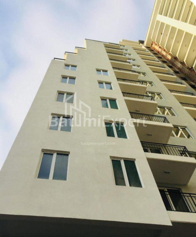 Daire 65 m² Daire - Şerif Khimshiashvili, Batumi, Gürcistan