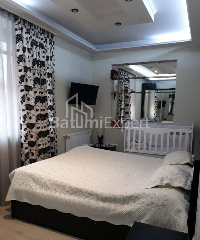 Daire 110 m² Daire - Yurievskaya, Batumi, Gürcistan