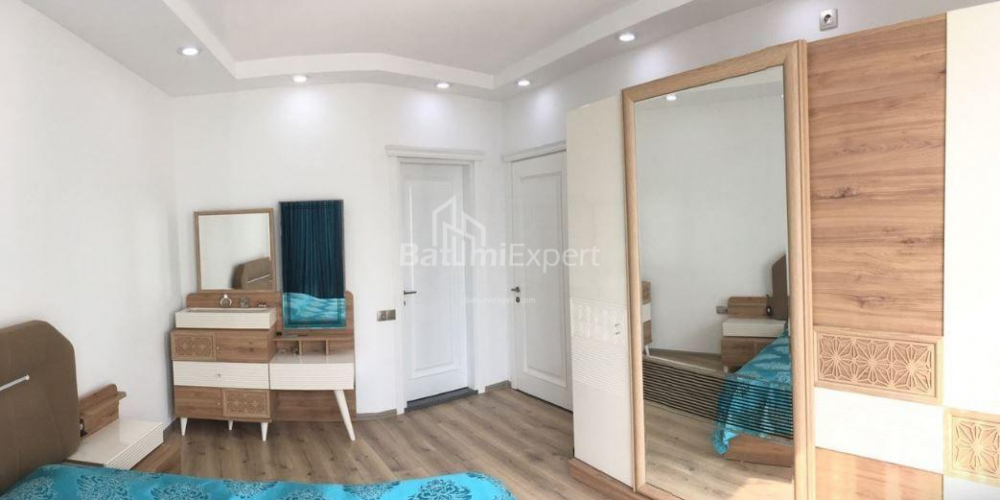 Daire 126 m² Daire - Yusuf Kobaladze, Batumi, Gürcistan