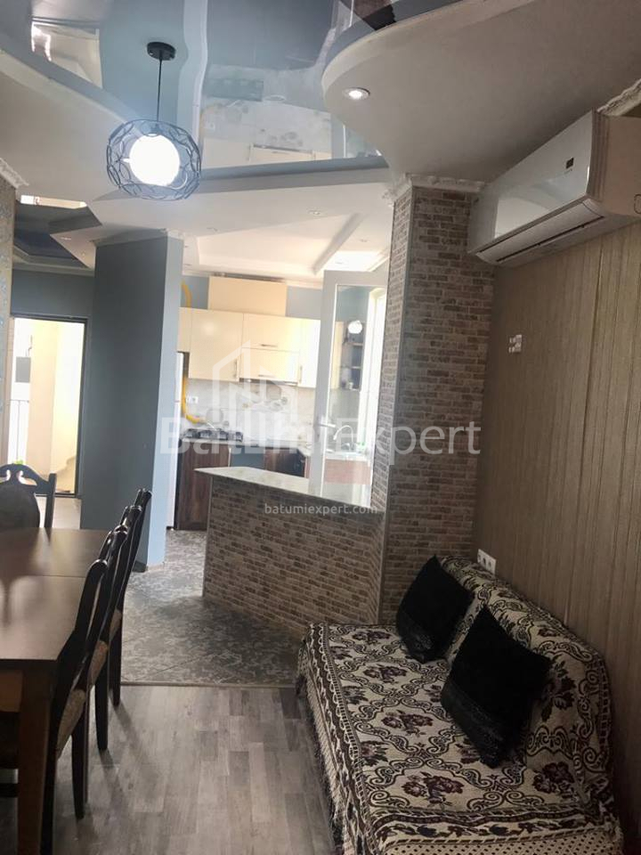 Daire 72 m² Daire - Alexandra Puşkin, Batumi, Gürcistan