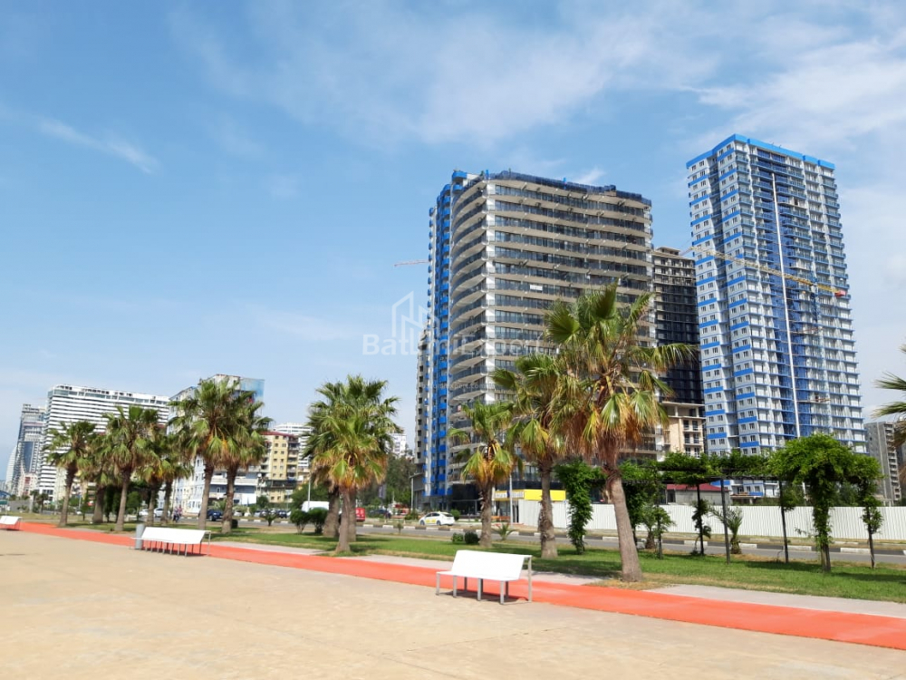 Daire 59.5 m² Daire - Şerif Khimshiashvili, Batumi, Gürcistan