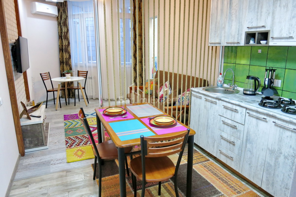Daire 33.4 m² Daire - Zuraba Gorgiladze, Batumi, Gürcistan