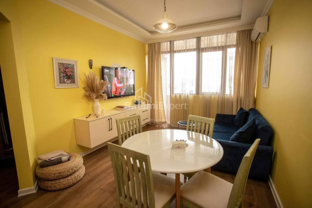 Daire 49 m² Daire - Vakhtang Gorgasali, Batumi, Gürcistan
