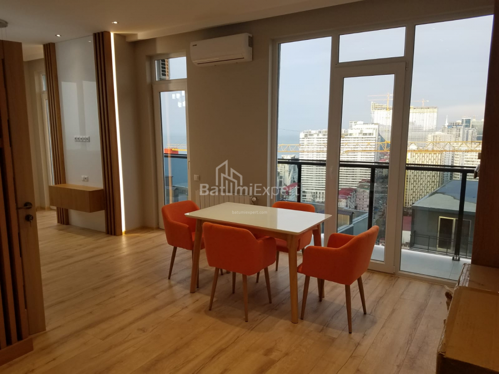Daire 59.5 m² Daire - Şerif Khimshiashvili, Batumi, Gürcistan