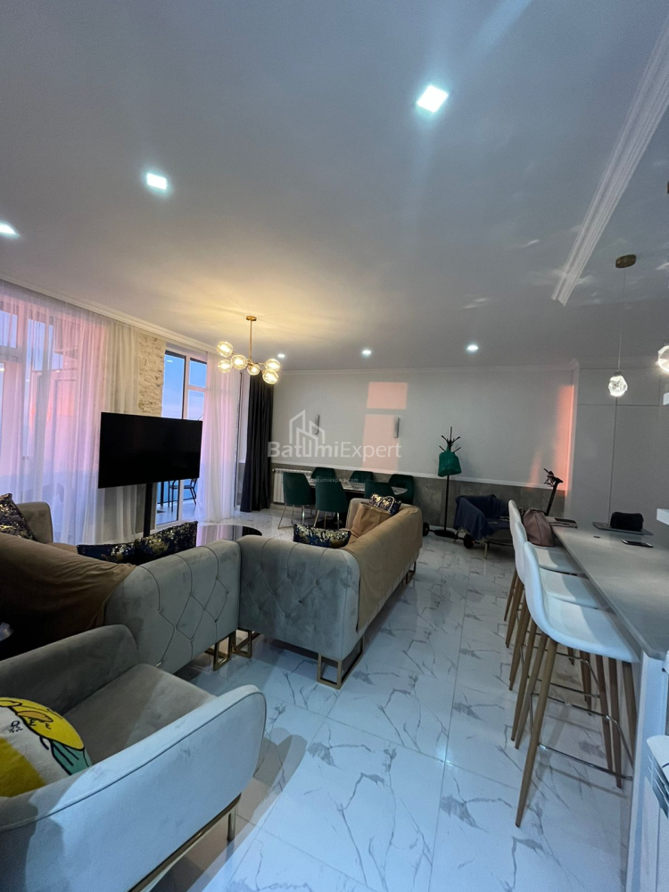 Daire 105 m² Daire - Angisa, Batumi, Gürcistan