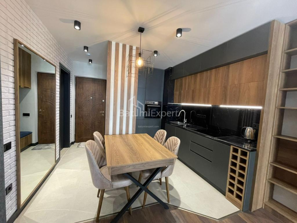 Daire 61.6 m² Daire - Kahramanlar Sokağı, Batumi, Gürcistan