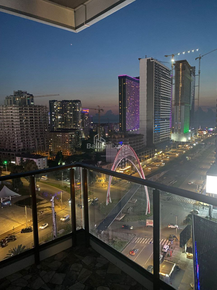 Daire 80 m² Daire - Zhiuli Shartava, Batumi, Gürcistan
