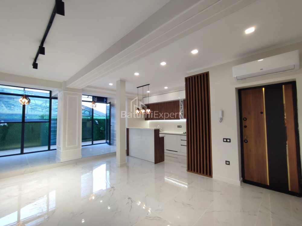 Daire 111 m² Daire - İlya Çavçavadze, Batumi, Gürcistan