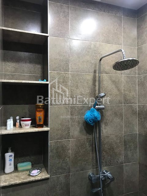 Daire 130.9 m² Daire - Selima Khimshiashvili, Batumi, Gürcistan
